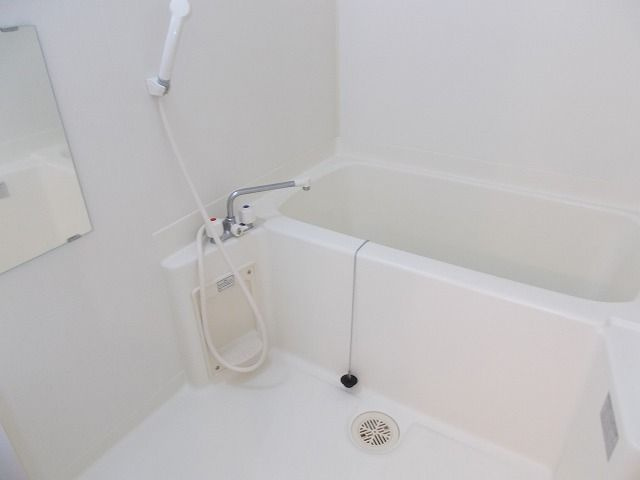 【浴室】 | ルッシェ竹下駅前