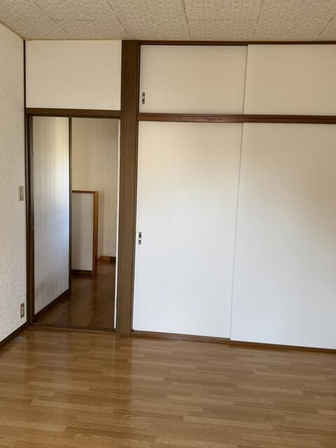 大岩貸家