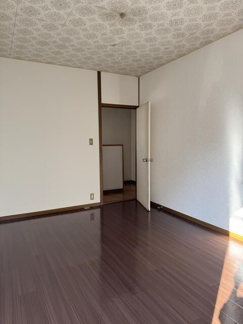 大岩貸家の寝室