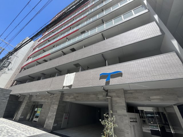 セレニテ江坂ミラク　の外観