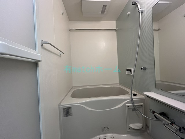 Alivis Shimo-Shinjo SoL TERRACEの浴室