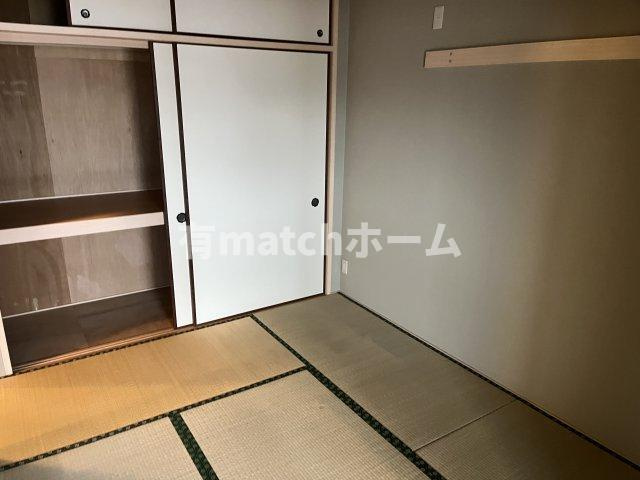 アビタシオン長尾駅前の和室
