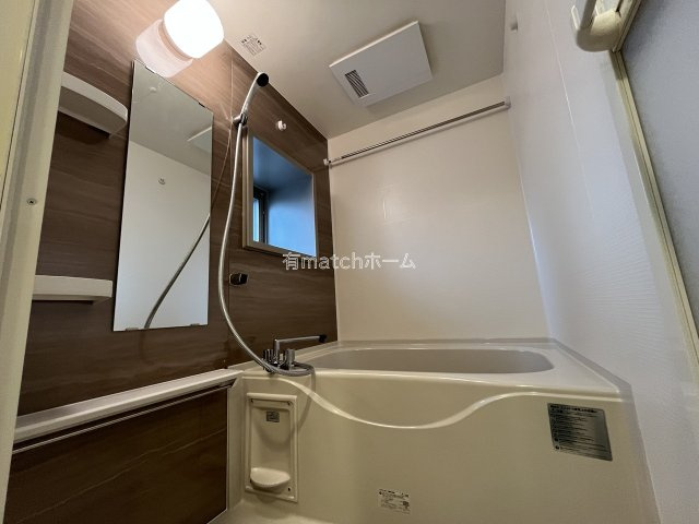 ミラージュパレス本町Departの浴室