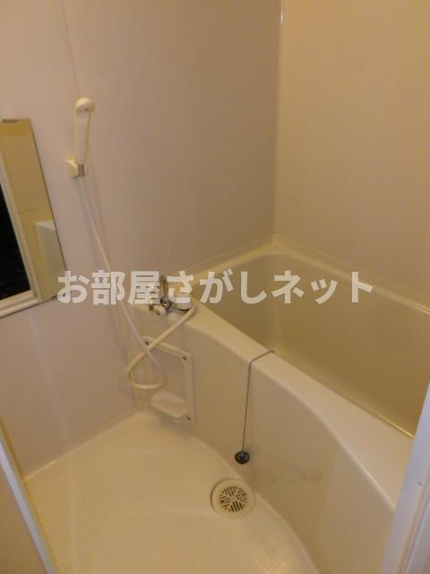 グラントゥルース東十条【おとり物件なし】#学生・社会人にオススメ！初期費用分割払いOK！の居間・リビング