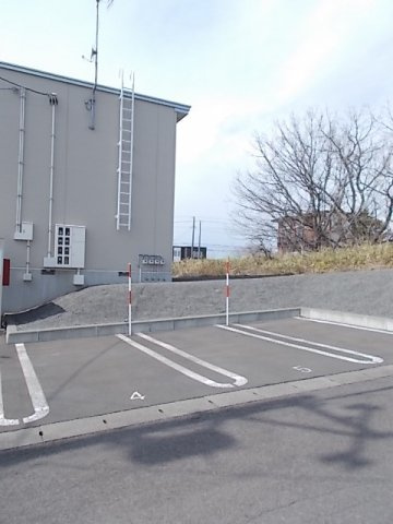 ポニーハウスの駐車場