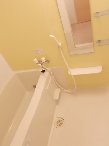 ポニーハウスの浴室