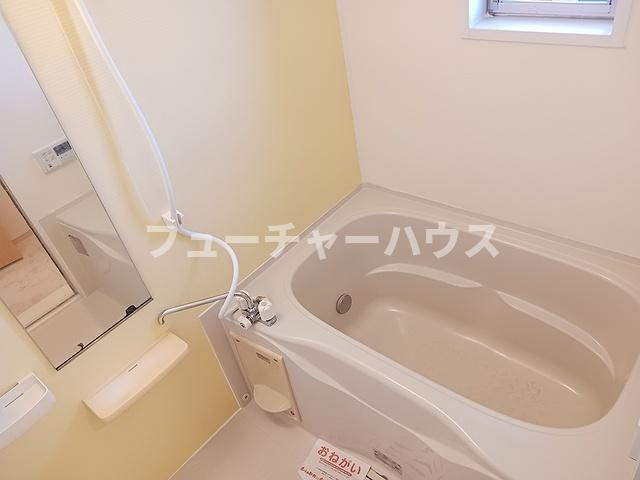 カーサ　アバンツァートⅠの浴室