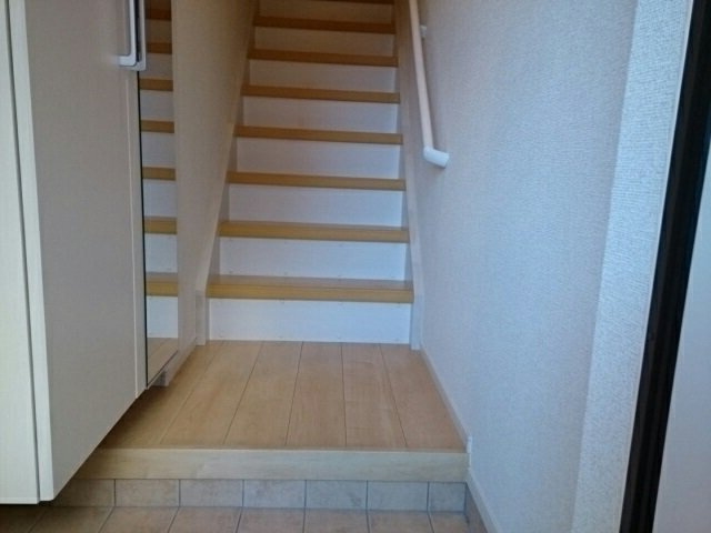 パークハイツⅡの玄関