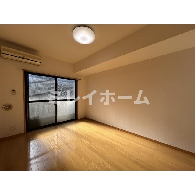 プレール・ドゥーク品川御殿山の居間・リビング