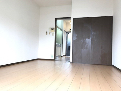 【内装】 | ＢＬＵＥ　ＳＫＹ　鴻川