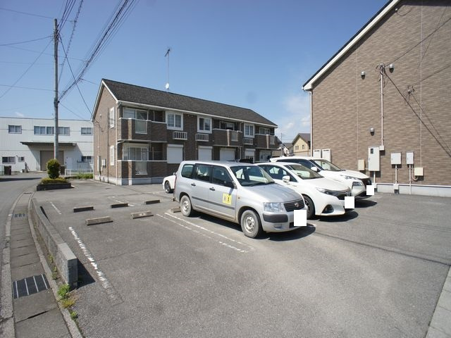 【駐車場】 | プロムナードⅢ | 駐車場2台可能です♪