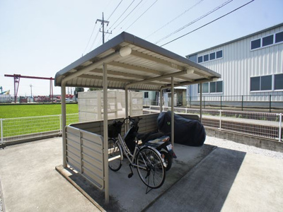 【その他共用部分】 | レジェンド・ヒルＨ | 屋根付きの駐輪場があります♪