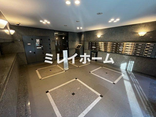 ルーブル蒲田本町のロビー