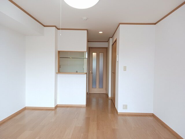 モワメームの内装