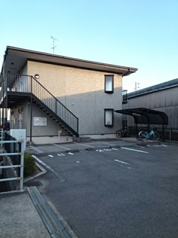 ミニヨンハウスの駐車場
