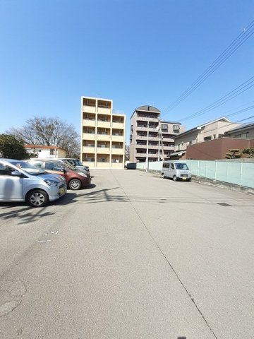 ベル・オーブⅡの駐車場
