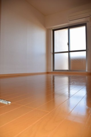 ガーデンヒルズ上ノ山１の内装
