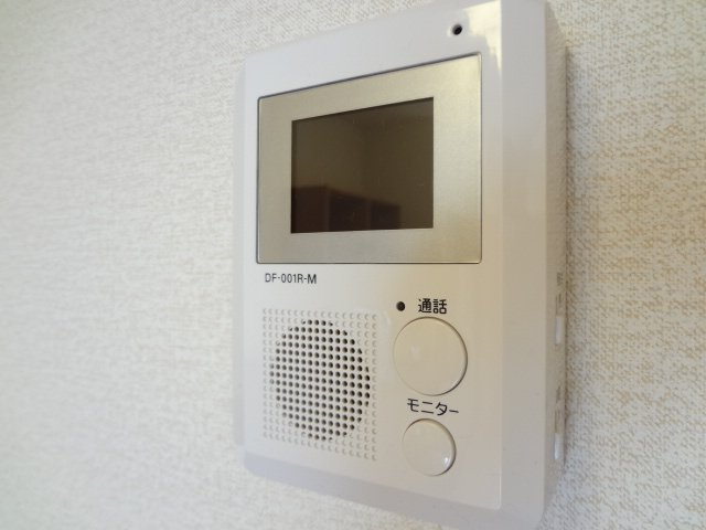 レオパレスロアールのその他|モニター付インターホンもあって安心♪
