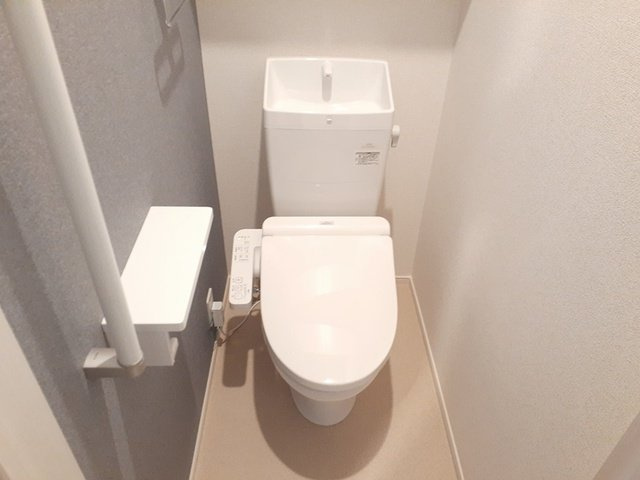 エルモのトイレ
