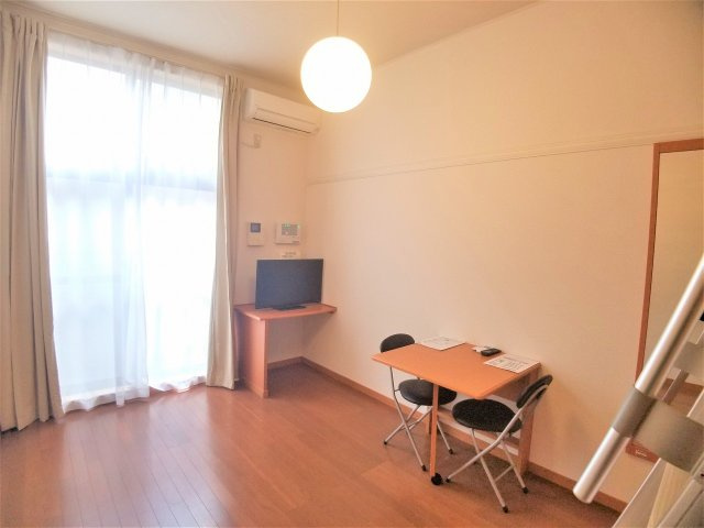 レオパレス入道の居間・リビング|設備・使用は号室により異なる為、現況を優先致します。