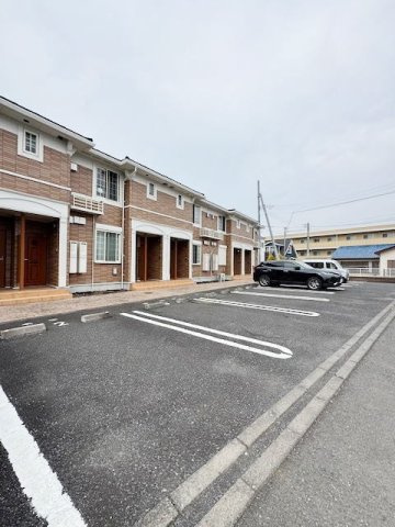 ブリッサ・ベルの駐車場