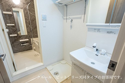メゾン　ド　ローズ・ガーデンの洗面所