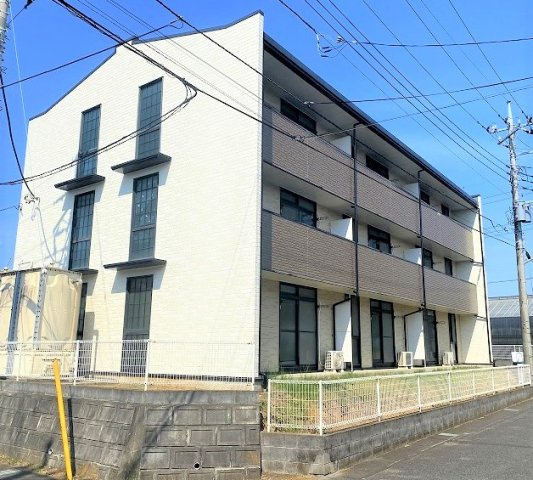 レオパレスＮＩＩＢＯＲＩの外観