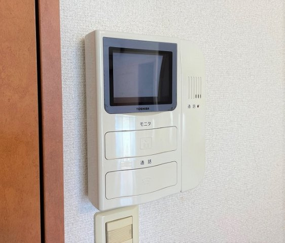 レオパレスＷｉｎｓのその他|モニター付きインターホン