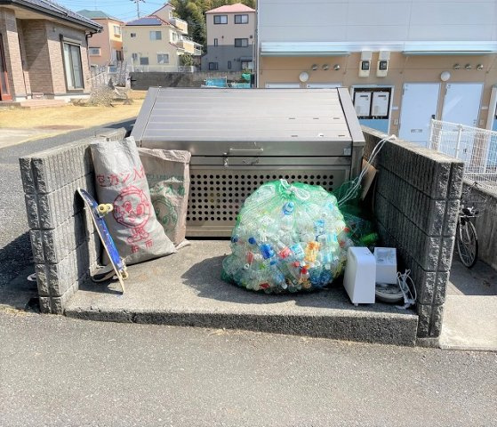 レオパレスグリーンタカタのその他|専用ゴミ置き場