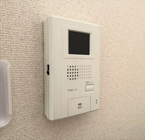 レオパレスコートサイド　ヴィラのその他|モニター付きインターホン