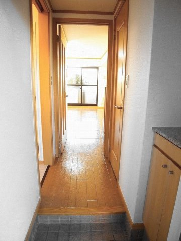 さくらハイツの玄関