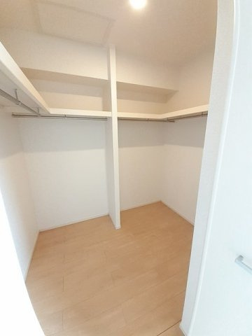 パレス・エフの収納