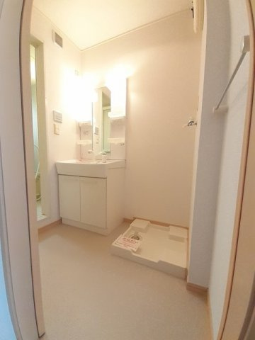 Ｙ’ｓコート四番館の洗面所