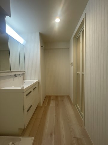 メゾンエクレーレ南千住の脱衣所
