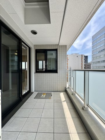 ブランズ九段北のバルコニー