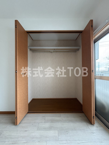 【収納】 | 深大寺グリーンハイツ | 洋室6帖②　クローゼット