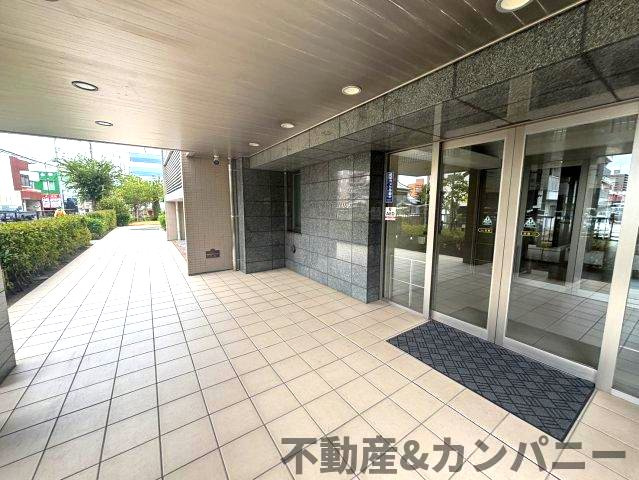 ポレスター松山フォレストシティ|エントランスです