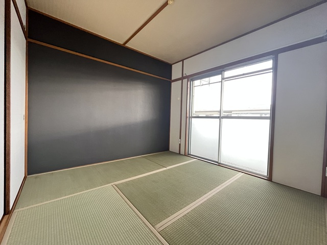 仁川リバーサイドハイツ B棟の和室|和室ならではの温かな和の空間で寛ぎの時間を過ごせます