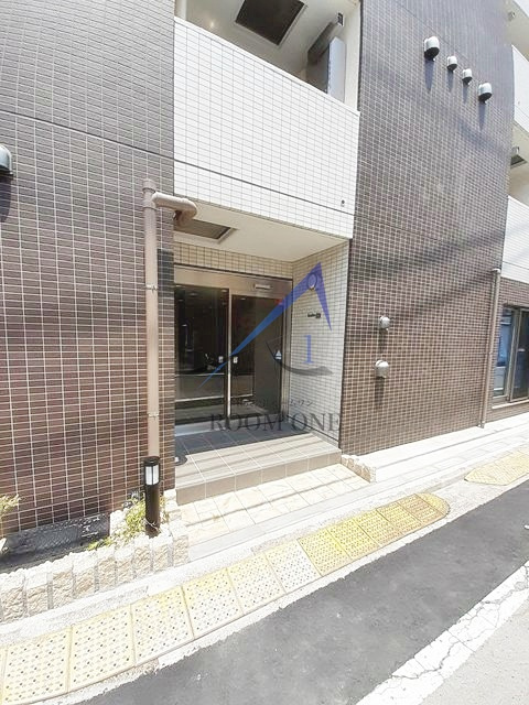 トゥーレン　コティのエントランス|エントランスです。