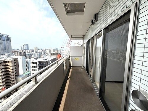 ライオンズタワー岡山表町のバルコニー