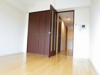 【寝室】ベルヴィ江坂公園 