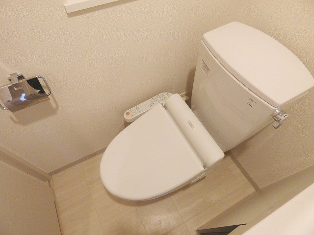 【トイレ】エステムプラザ大手前エヴァース