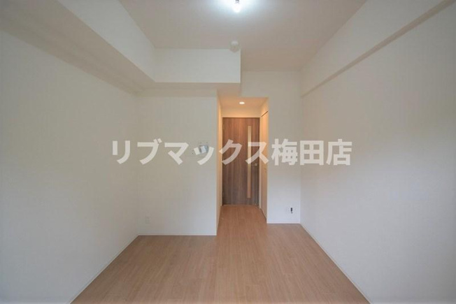 【寝室】