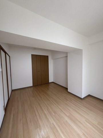 【寝室】アカツキハイツ