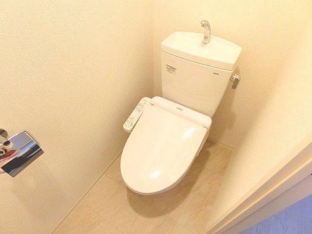 【トイレ】セレニテ江坂ルフレ