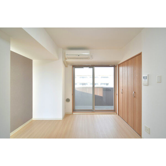 【居間・リビング】Uresidence新大阪