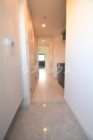 【玄関】ライジングメゾン新大阪サウス