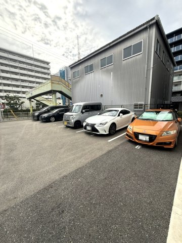 【駐車場】プレサンス塚本アクミリオン