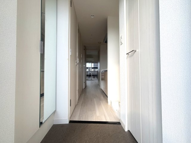 【玄関】プレサンス塚本ミッドマーク