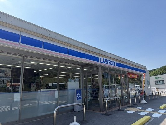 エレガントヴィラ５の周辺|ローソン米子尾高店まで2400m